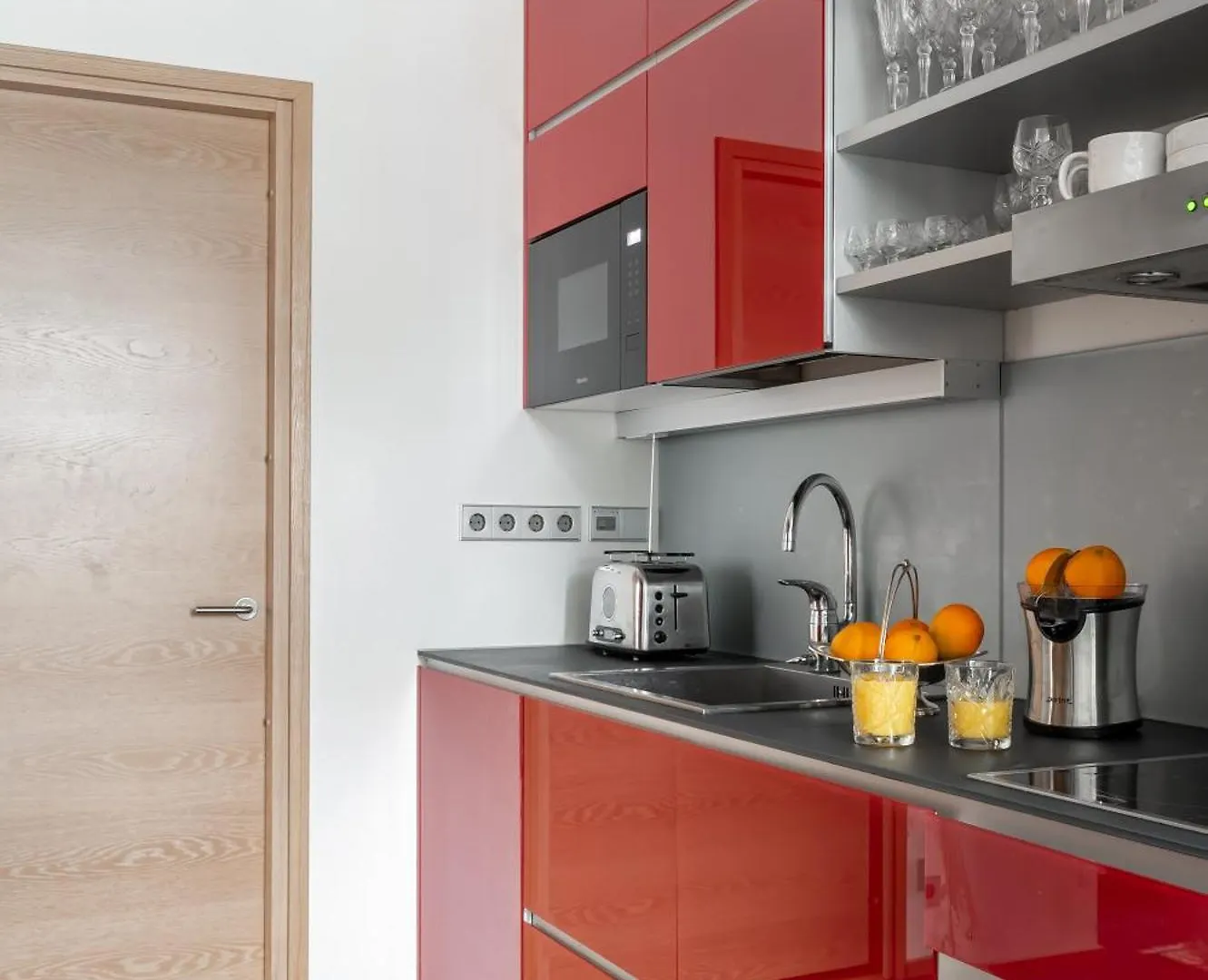 Luxorius Apartment On The Beach And The Citycenter Хельсинки 0*,  Финляндия